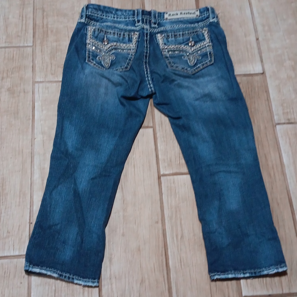 Rock revival capris